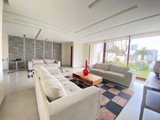 SALÓN MULTIUSO