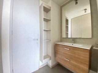 BAÑO SUITE PRINCIPAL CON WC Y DUCHA SEPARADO